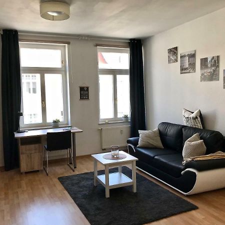 Ferienwohnung Leutzsch Am Leipziger Auenwald エクステリア 写真