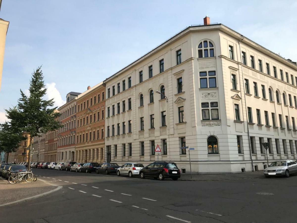 Ferienwohnung Leutzsch Am Leipziger Auenwald エクステリア 写真